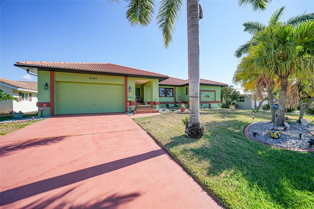 2750 AQUA COURT photo 21