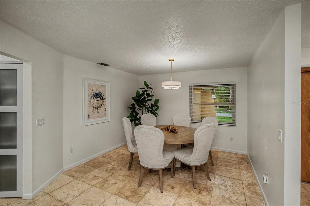 2199 BENDWAY DRIVE photo 6