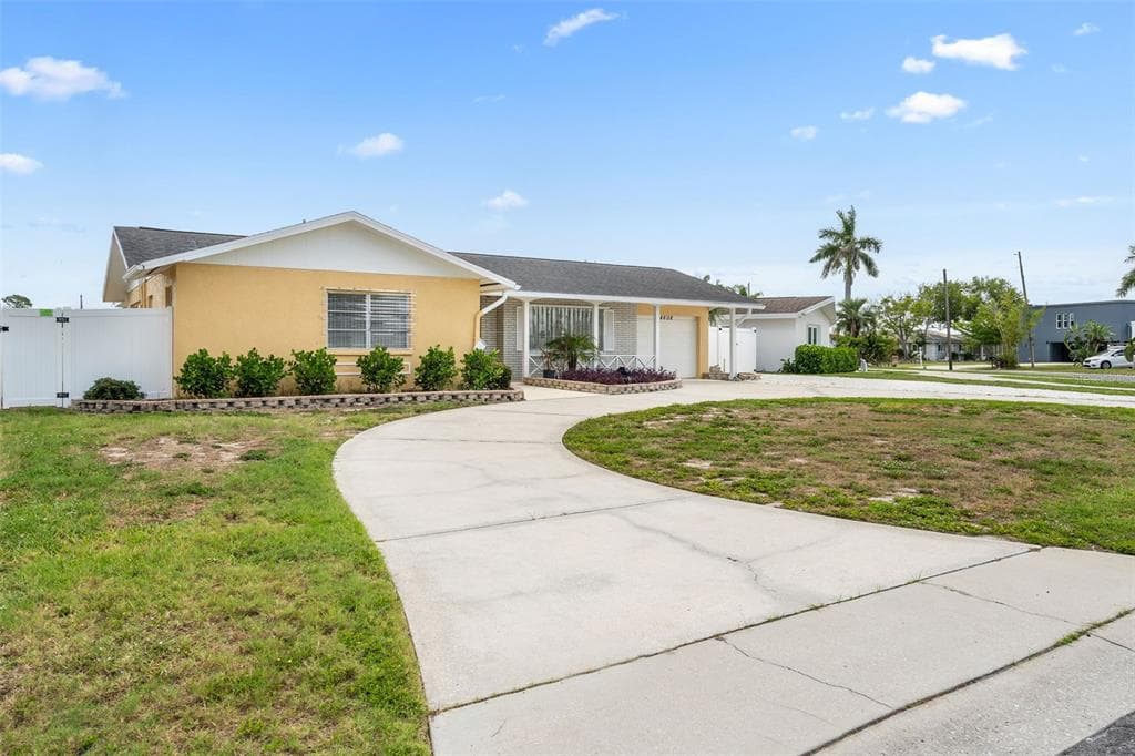 4608 ARLINGTON ROAD 3