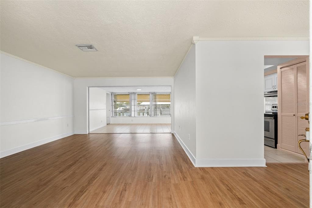 4608 ARLINGTON ROAD 5