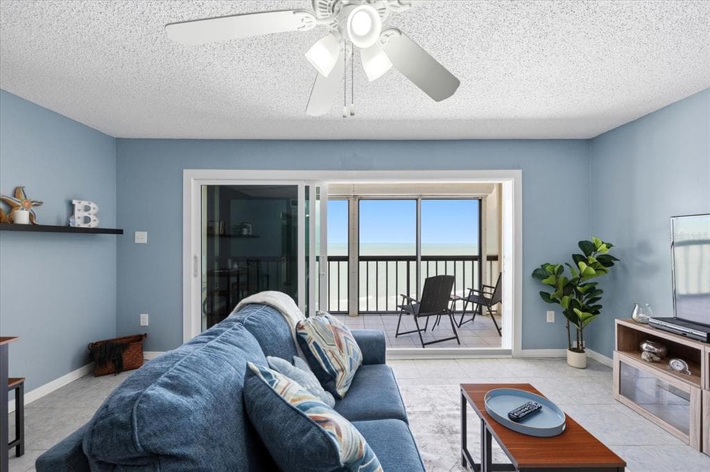 19450 GULF BOULEVARD 903 photo 16