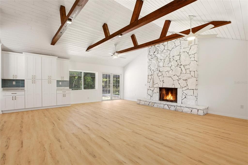 8315 REVELS ROAD photo 11