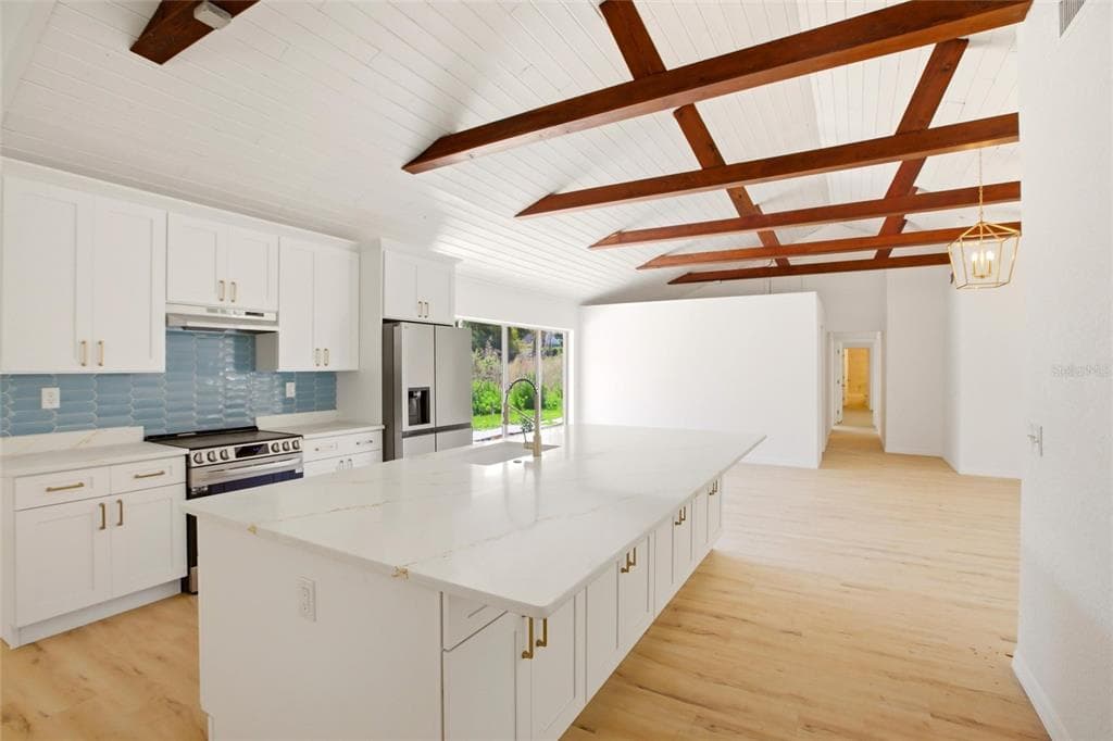 8315 REVELS ROAD photo 8