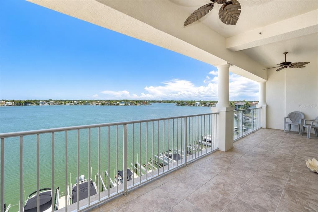 17717 GULF BOULEVARD #504 5