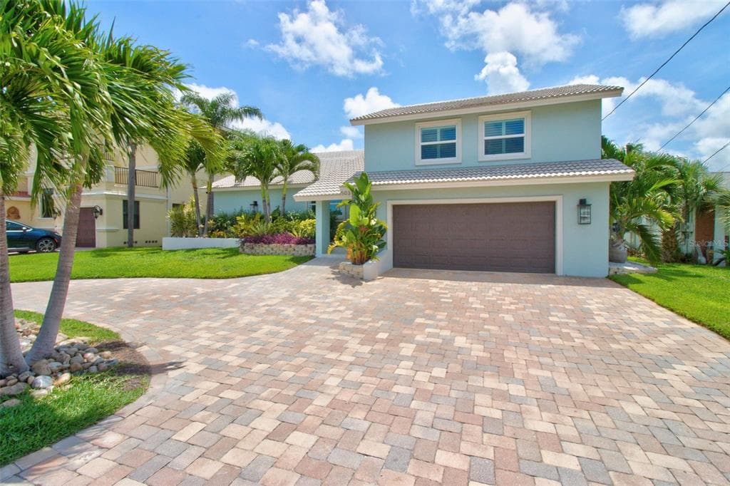 503 JOHNS PASS AVENUE 4