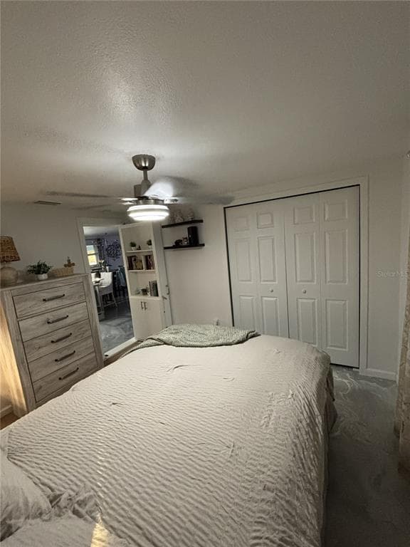 1002 SILVER PALM WAY photo 14