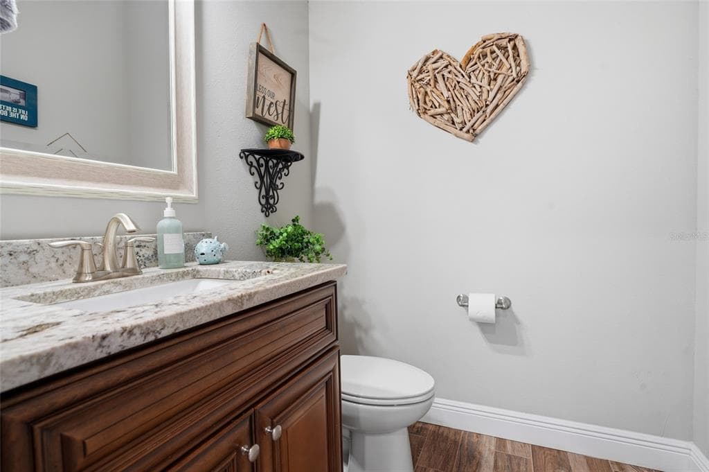 16622 LAKESHORE ROAD photo 23