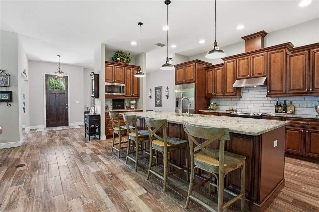 16622 LAKESHORE ROAD photo 18