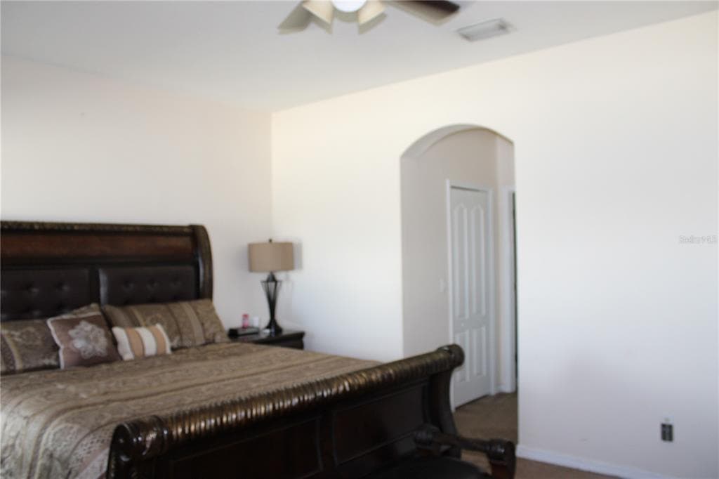 433 YORK DALE DRIVE photo 23