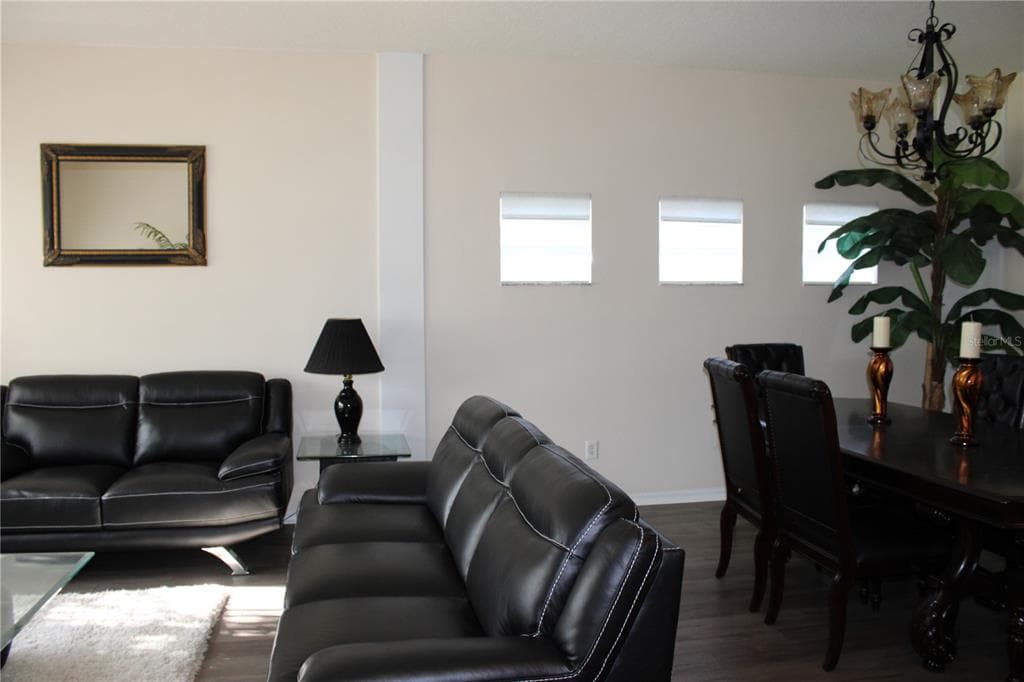 433 YORK DALE DRIVE photo 12