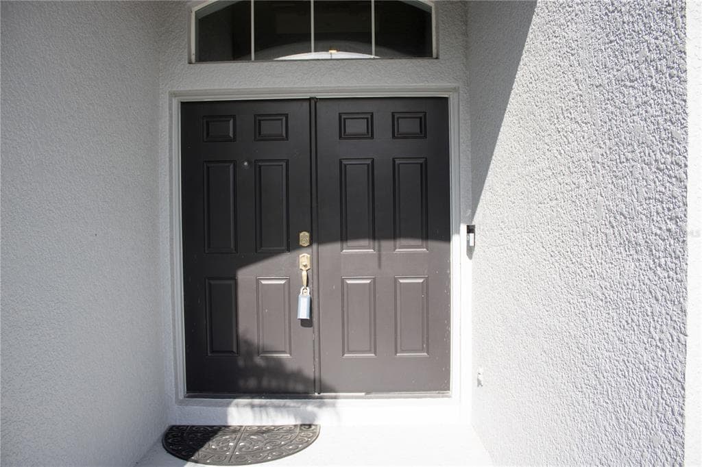 433 YORK DALE DRIVE photo 4