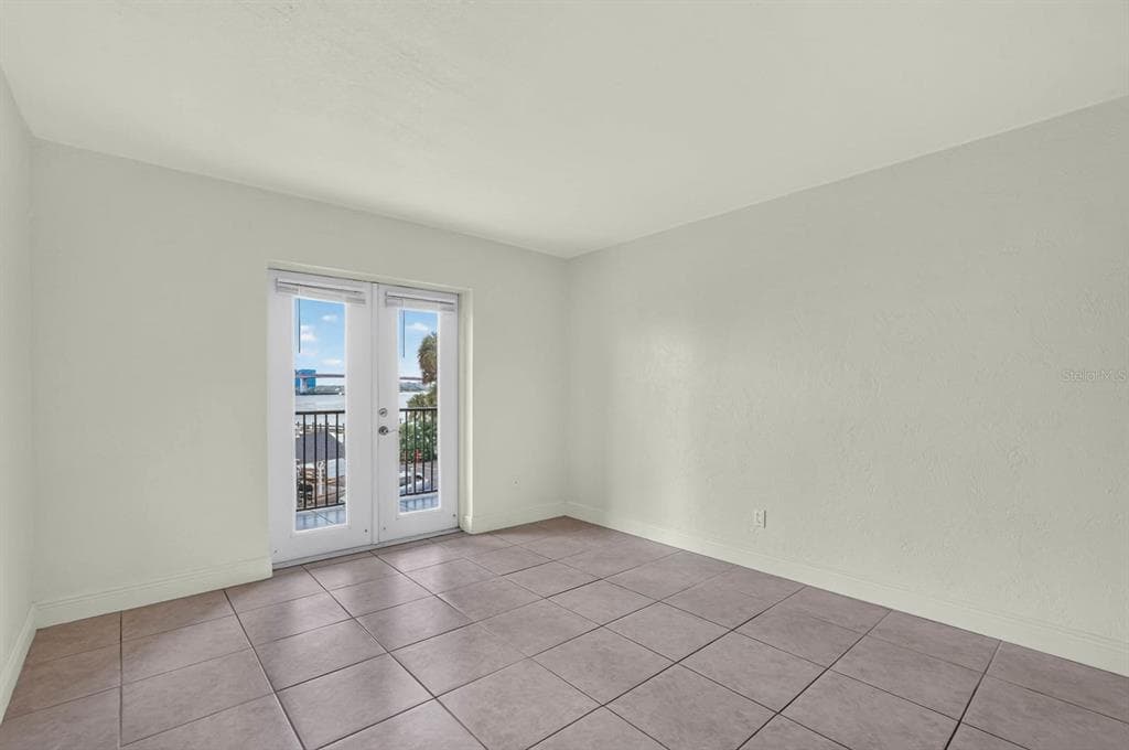 900 S PENINSULA DRIVE 214 photo 18