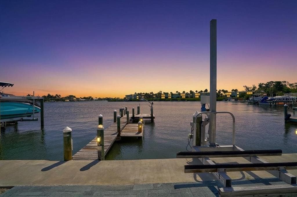 17 SEASIDE COURT 2