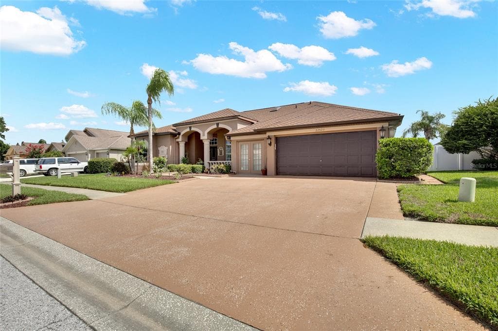 22523 WILLOW LAKES DRIVE 2