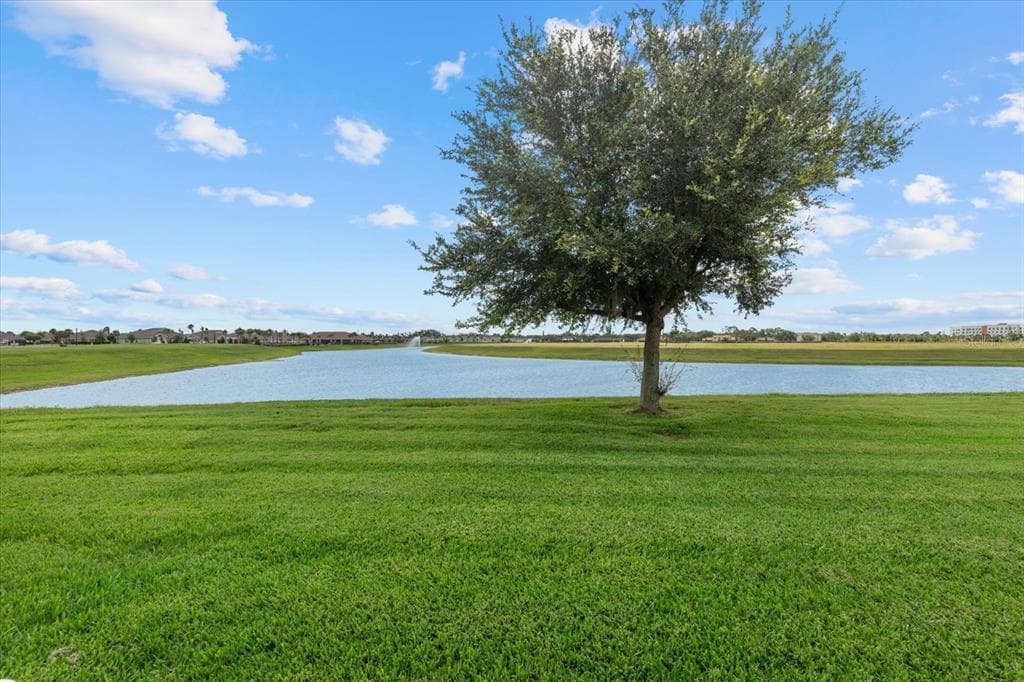 5800 SABAL TRACE DRIVE 103 photo 21