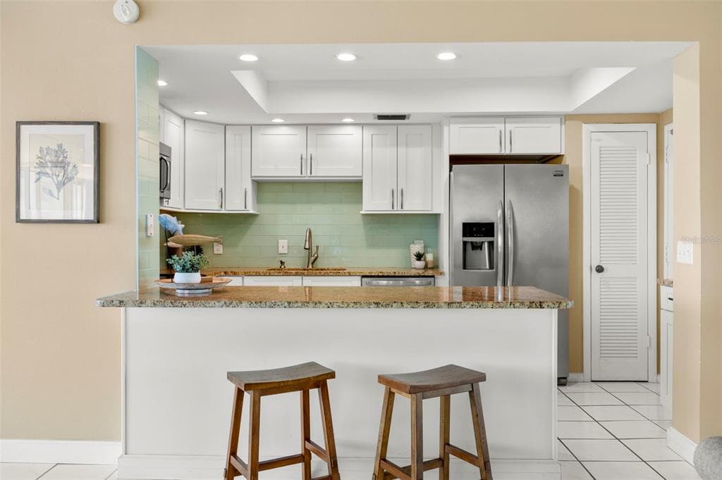 7100 SUNSHINE SKYWAY LANE S 703 photo 10