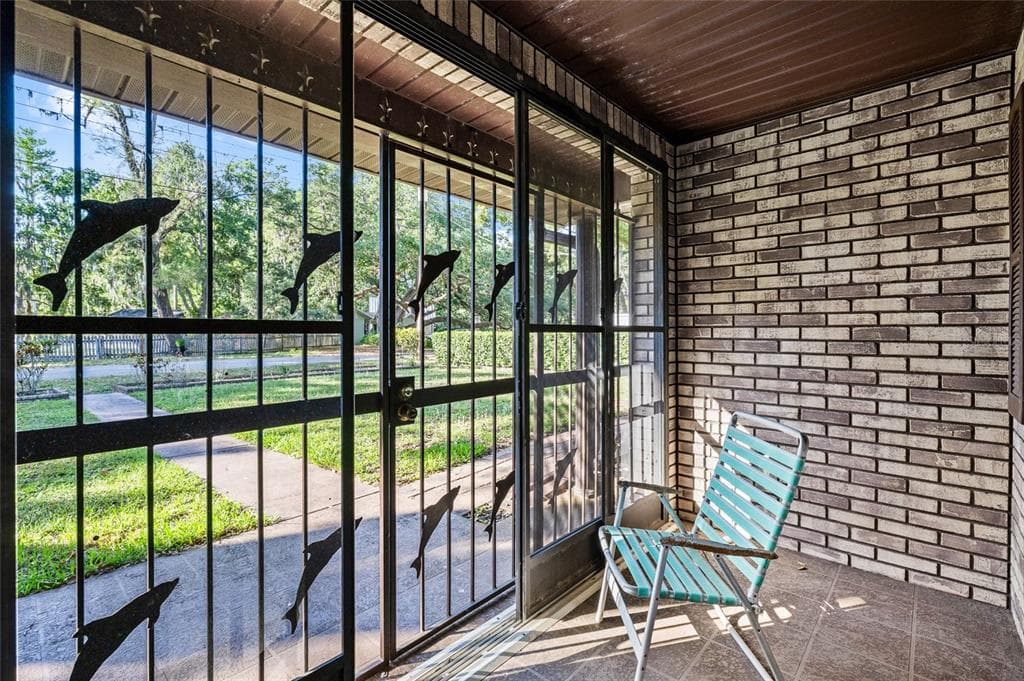 16025 CHASTAIN ROAD 5