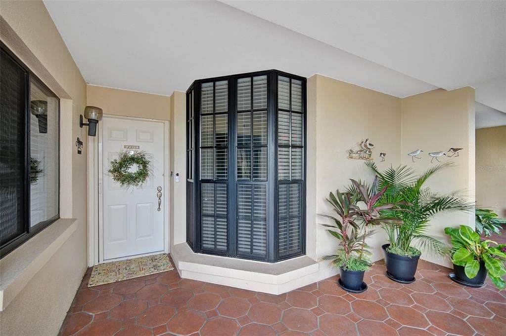 7204 JESSIE HARBOR DRIVE #7204 2