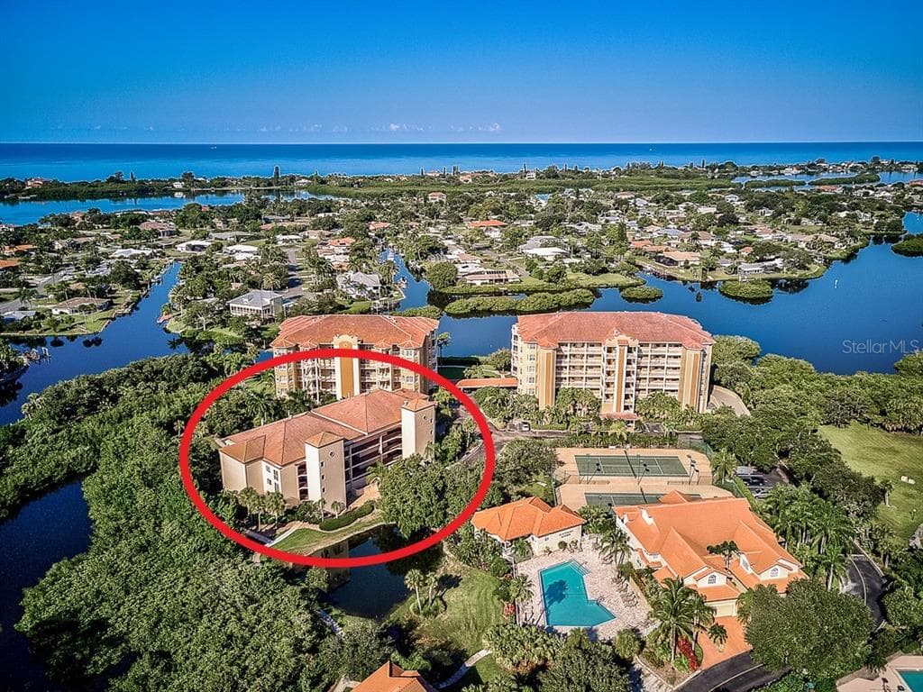 7204 JESSIE HARBOR DRIVE #7204 1