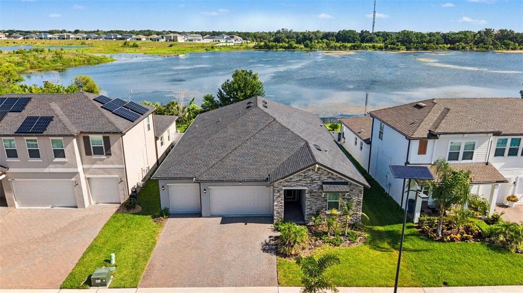 12840 BERGSTORM BAY DRIVE photo 1