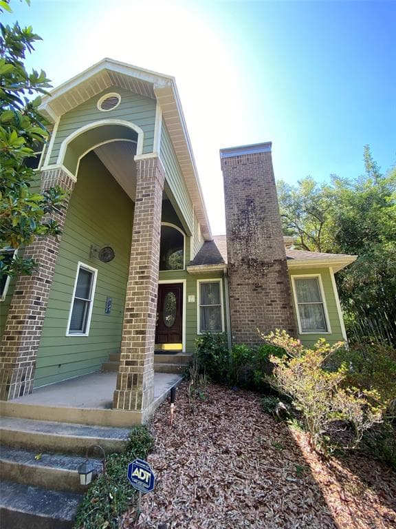 1016 LAKESIDE DR. DRIVE photo 2