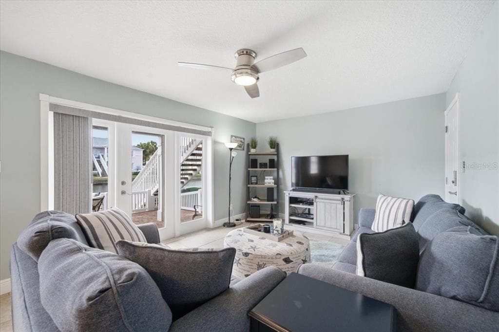 4843 COQUINA KEY DRIVE SE A photo 9