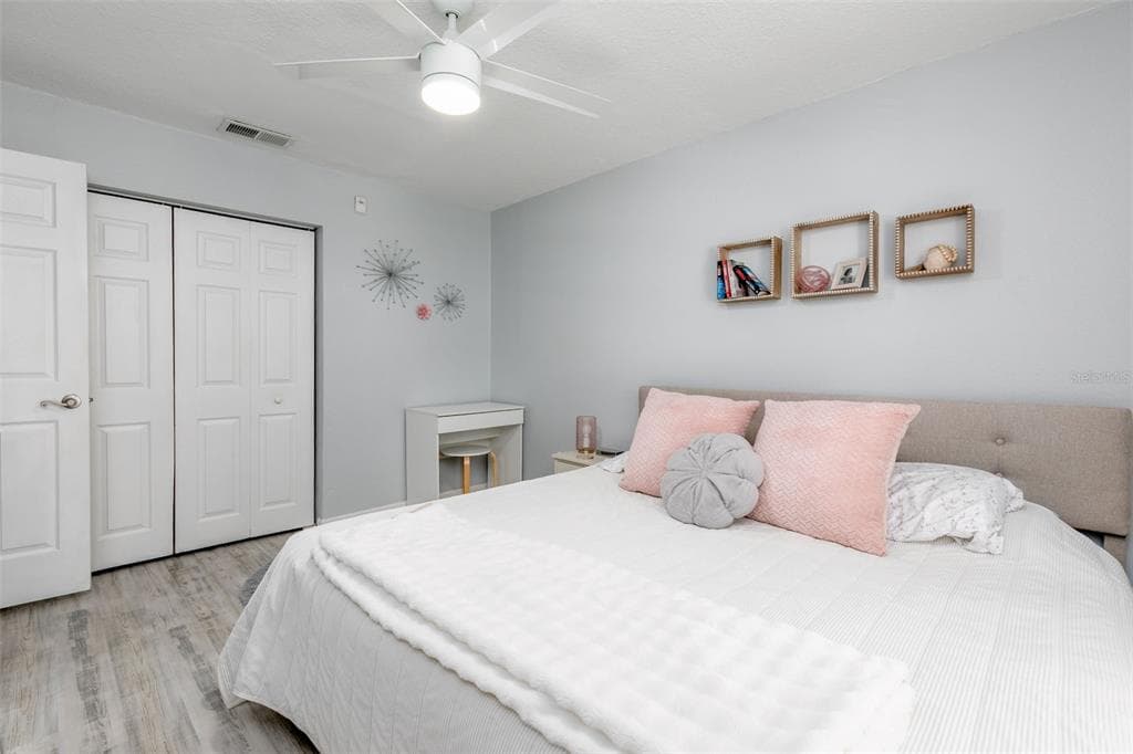 5118 COQUINA KEY DRIVE SE C photo 19