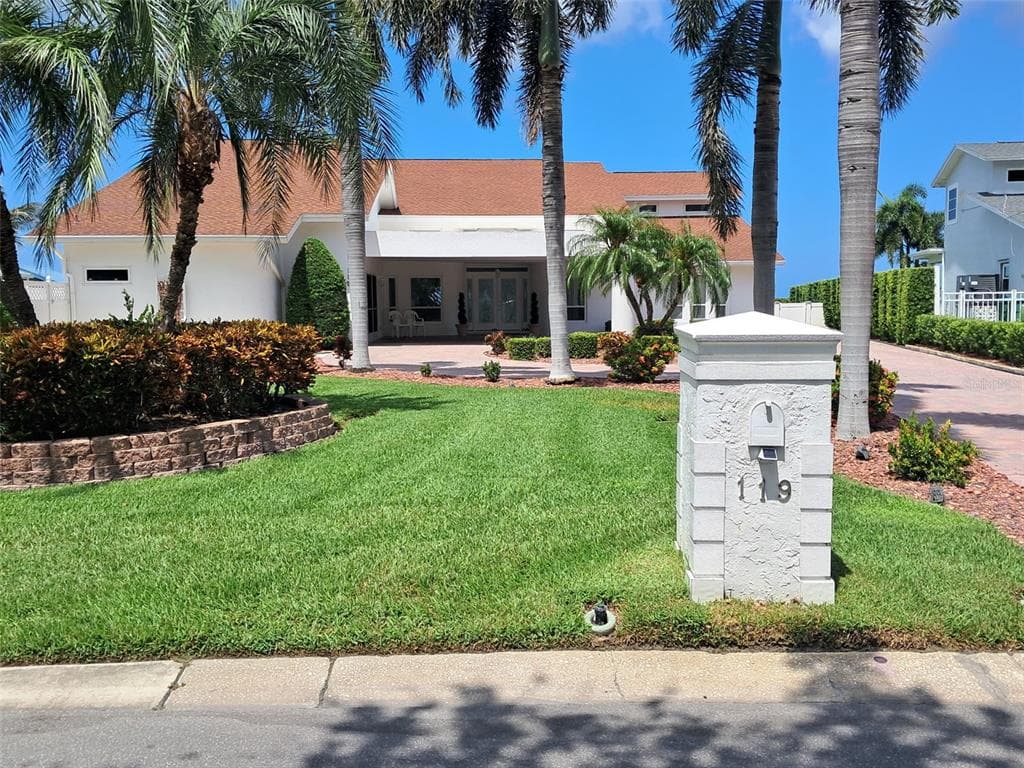 119 CARLYLE CIRCLE 5