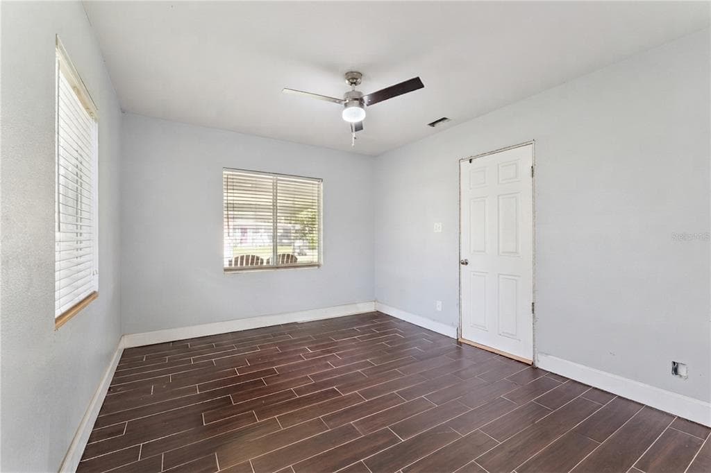 1003 LAKE BELL DRIVE photo 10