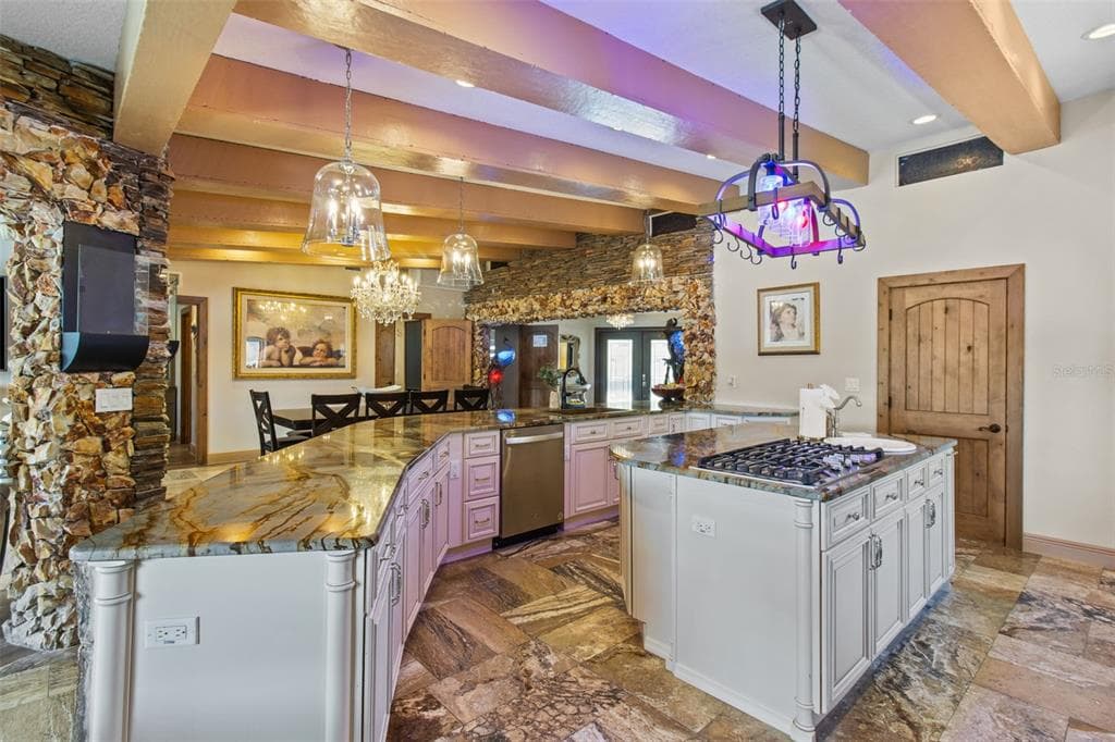 357 LA HACIENDA DRIVE photo 8
