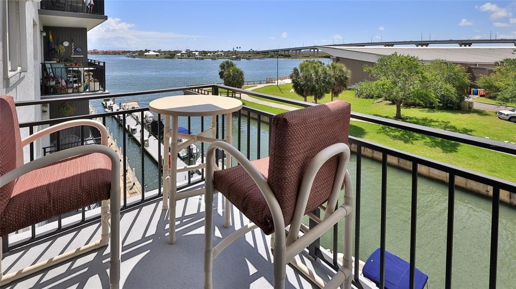 101 N RIVERSIDE DRIVE #4120 1