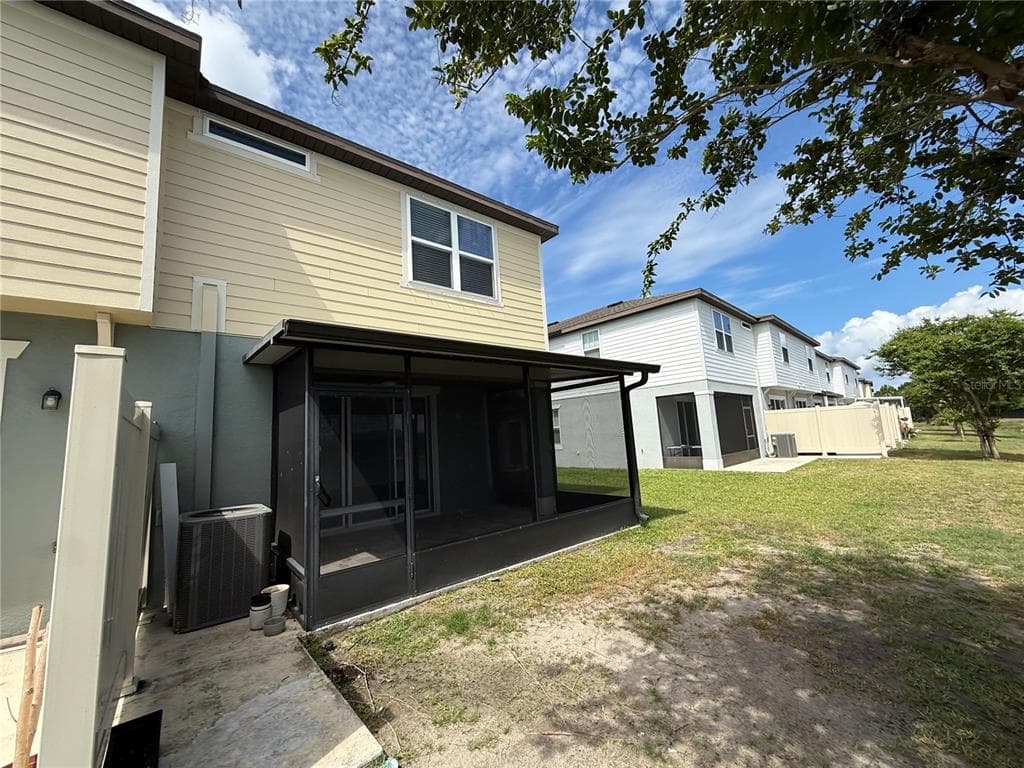 9154 HILLCROFT DRIVE photo 7