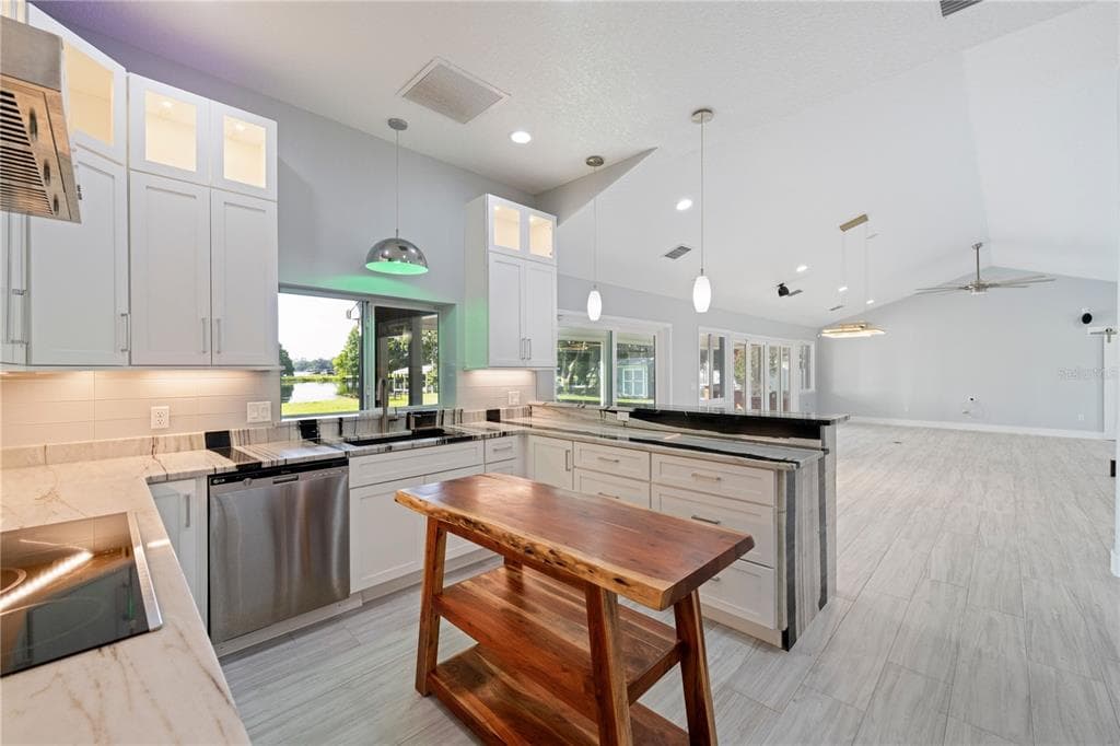 4931 DORA DRIVE photo 21