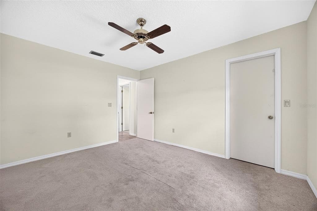 25192 DERRINGER ROAD photo 19