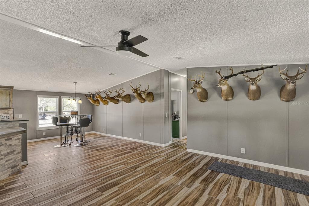 141 WOODS ROAD photo 21