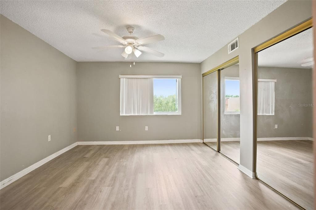 90 S HIGHLAND AVENUE 1414 photo 25