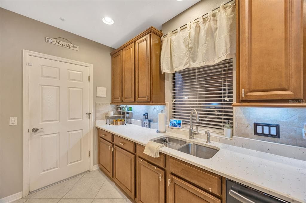 7339 SKYBIRD ROAD 7339 photo 15