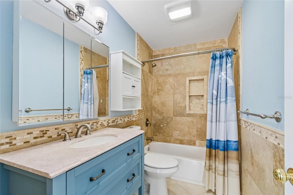 1365 N SNELL ISLE BOULEVARD NE 2E photo 20