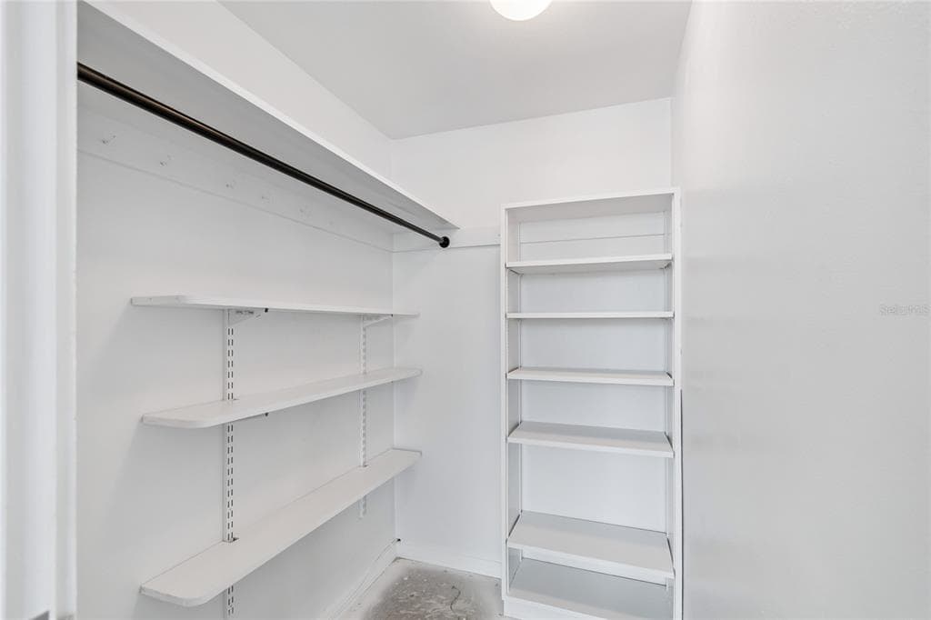 1365 N SNELL ISLE BOULEVARD NE 2E photo 18