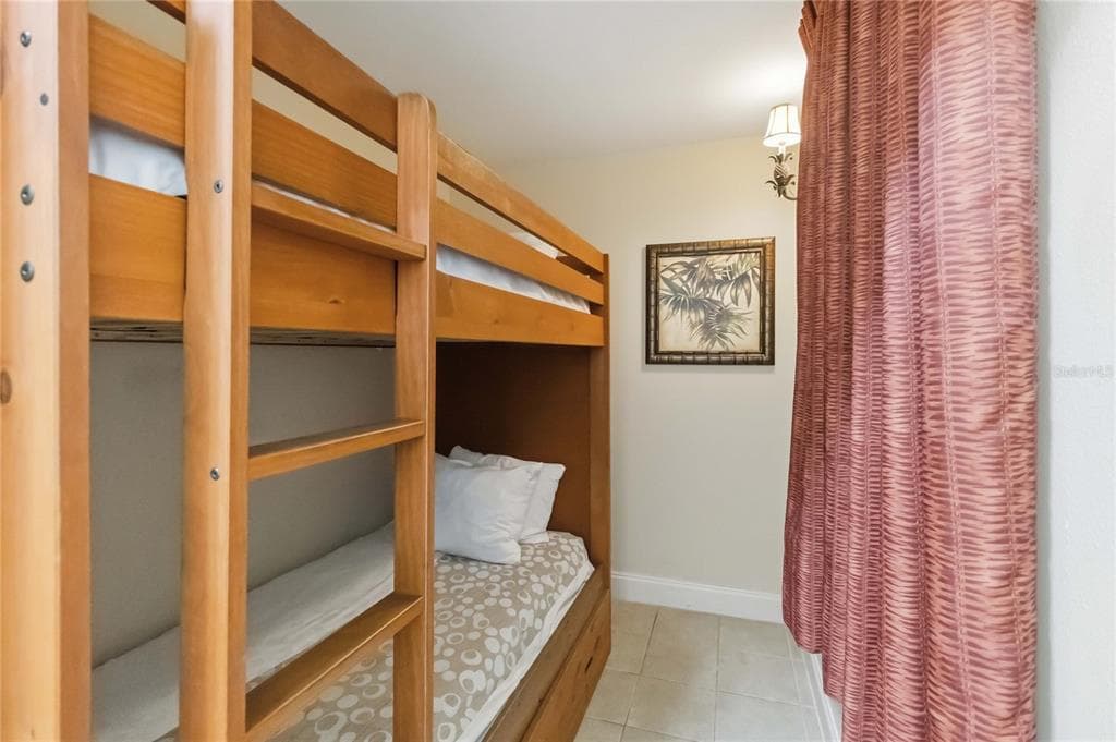 13427 BLUE HERON BEACH DRIVE 104 photo 7