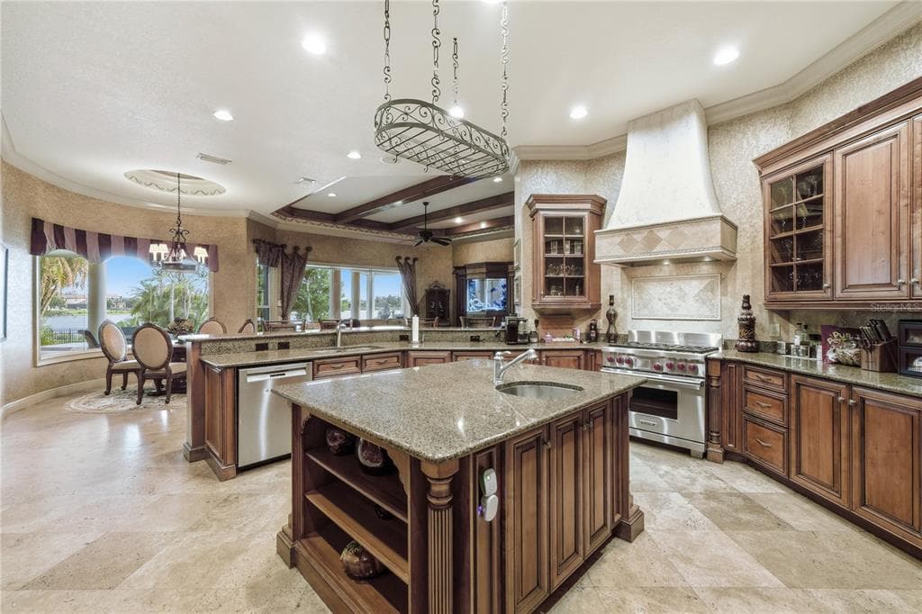 1408 LAKE WHITNEY DRIVE photo 15
