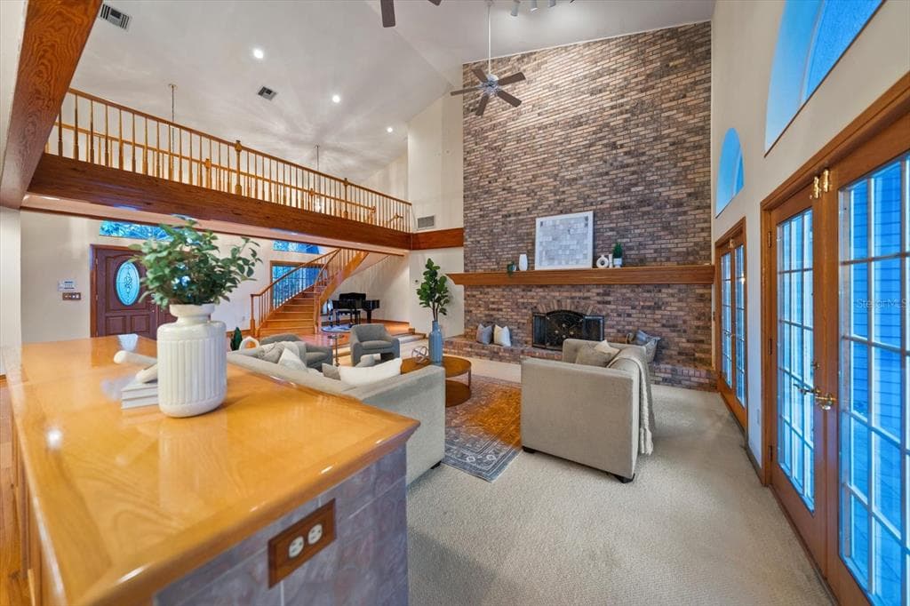 220 HARBOR VIEW LANE photo 14