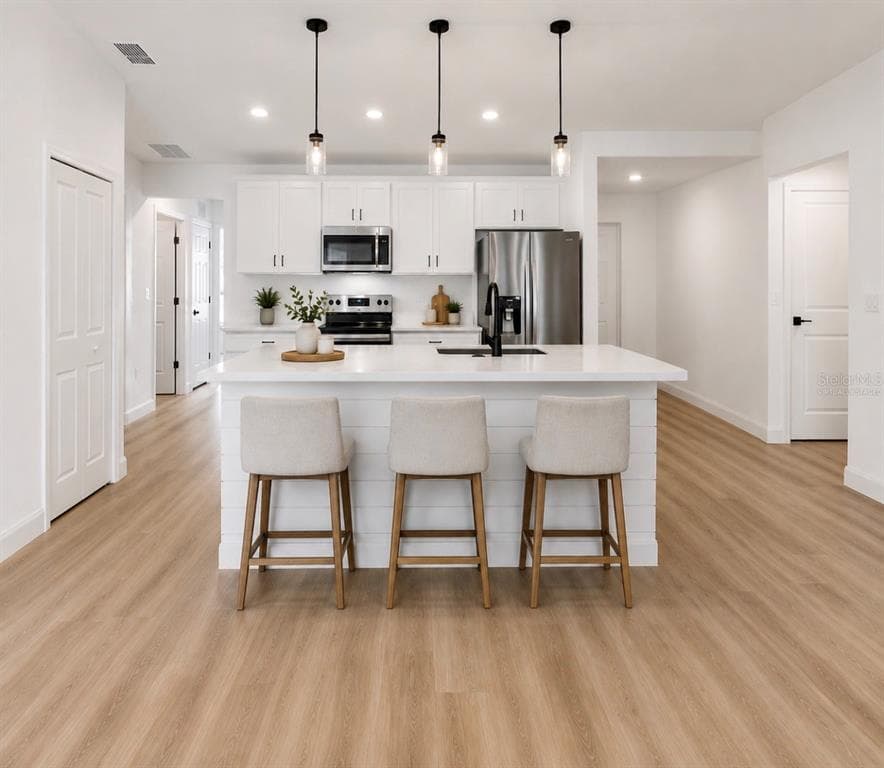 18 FLAMINGO DRIVE photo 6