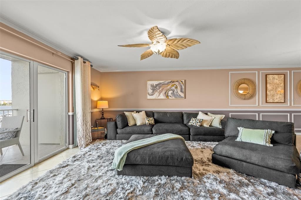 533 MARINA POINT DRIVE #533 4