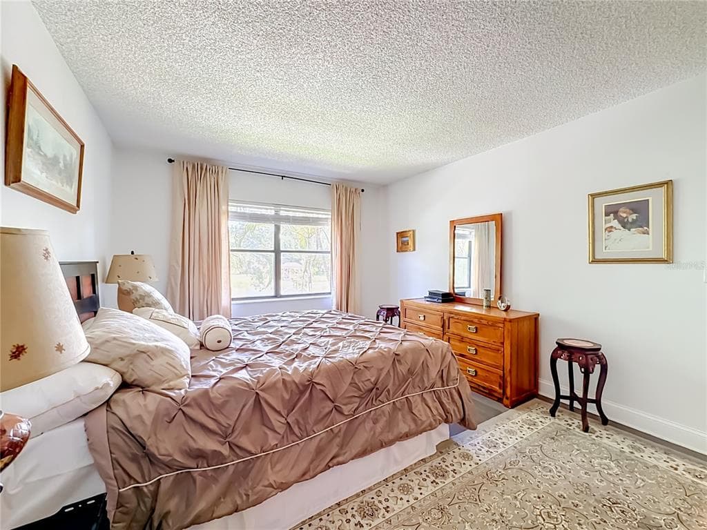 425 30TH AVENUE W C212 photo 21