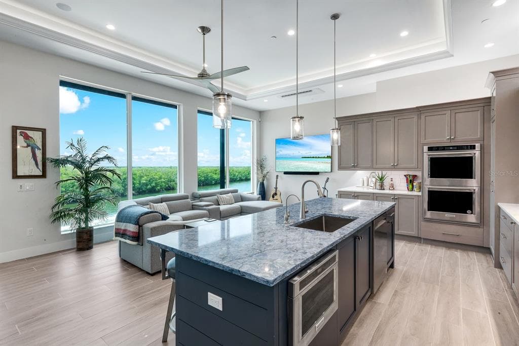 5826 SHELL COVE DRIVE 5