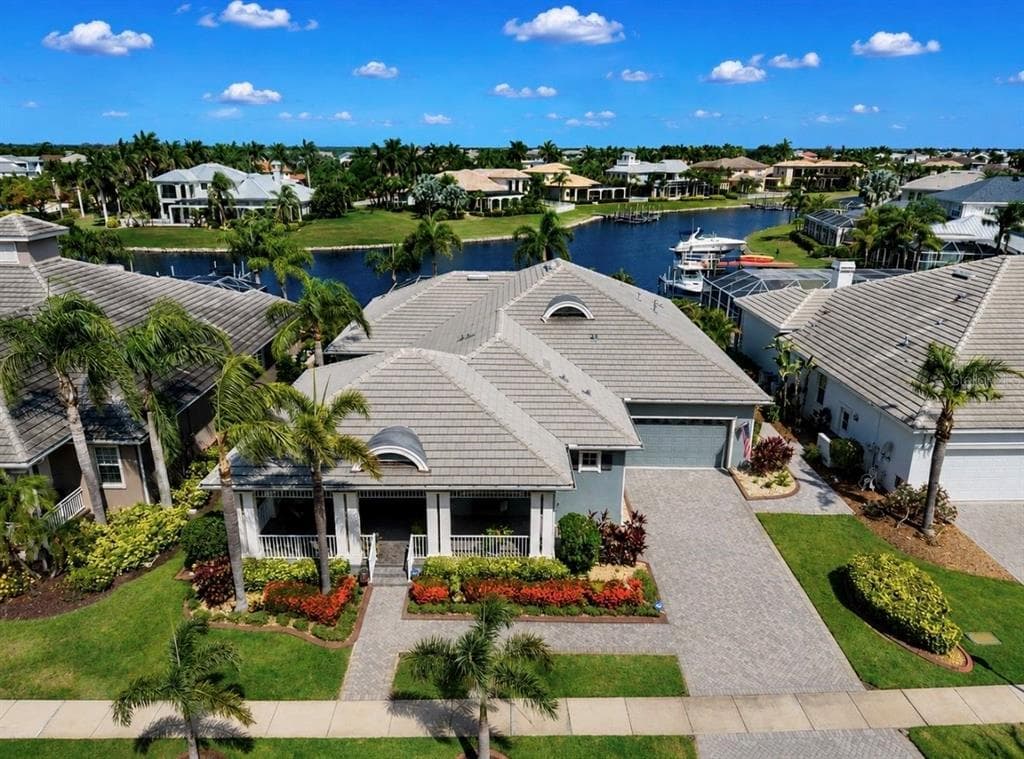 5416 MERRITT ISLAND DRIVE 1