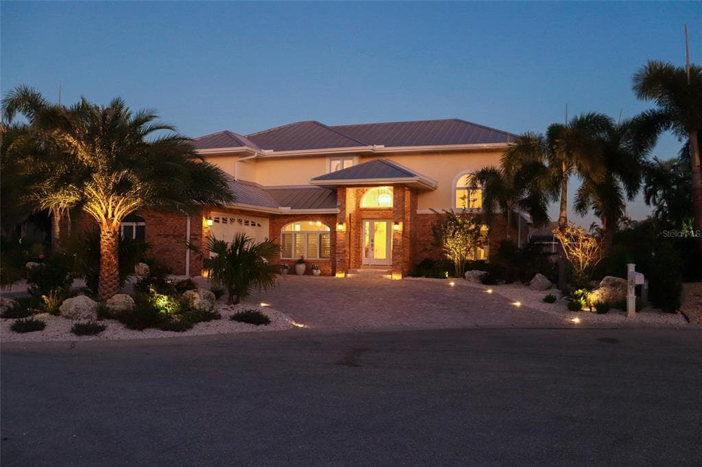 620 NORTH POINT DRIVE 3