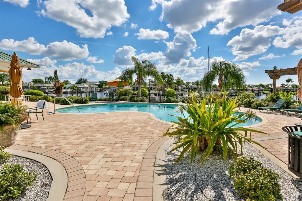 6432 SUNSET BAY CIRCLE photo 6