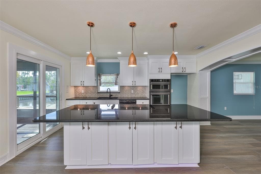 10922 PARK DRIVE photo 22